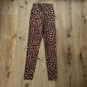 Leopard leggings